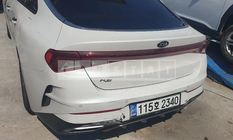 Photo 2 of 3: 2020 Kia K5, VIN KNAG541BBLA008256 — Korean insurance auction
