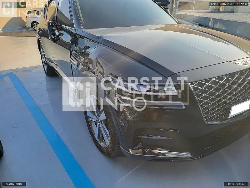Photo 2 of 16: 2020 Genesis GV80, VIN KMTHC81CDLU022774 — Korean insurance auction