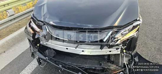 Photo 2 of 20: 2025 Lexus ES300h — Korean insurance auction