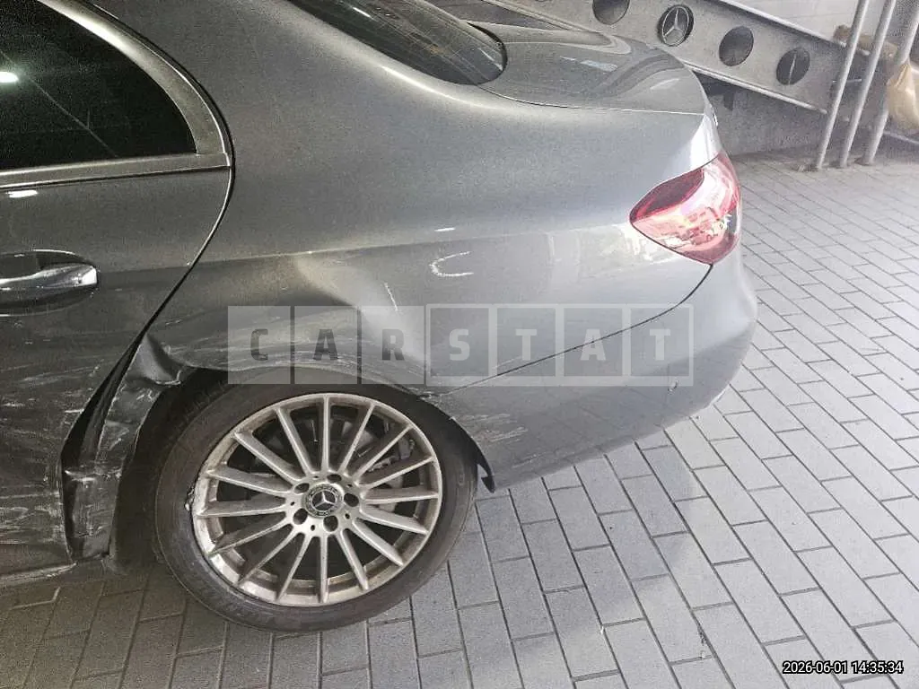 Photo 2 of 16: 2022 Mercedes-Benz E250 — Korean insurance auction