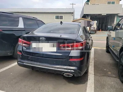 Photo 1 of 24: 2019 Kia K5 2.0 — Korean insurance auction
