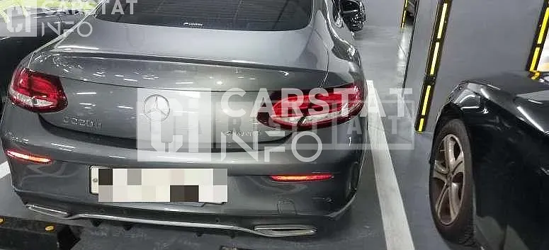 Photo 2 of 17: 2019 Mercedes-Benz Cubbenz C220 d 4Matic Coupe — Korean insurance auction