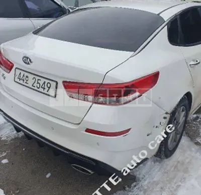 Photo 1 of 14: 2019 Kia K5, VIN KNAGS416BKA279648 — Korean insurance auction
