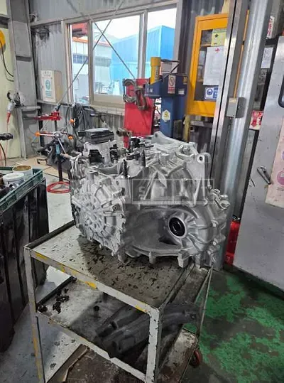 Photo 1 of 5: 2025 Kia (parts) K5 LPG Mission — Korean insurance auction