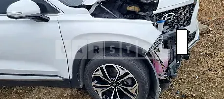 Photo 2 of 19: 2019 Hyundai Santa Fe, VIN KMHS381BBKU051777 — Korean insurance auction
