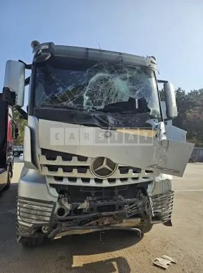 Photo 1 of 58: 2017 Mercedes-Benz Dump Truck — Korean insurance auction
