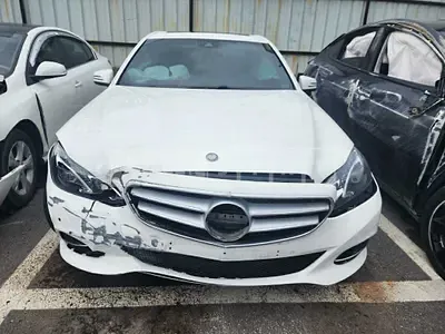 Photo 1 of 13: 2016 Mercedes-Benz E220 BlueTec, VIN WDDHF0AB6GB300678 — Korean insurance auction