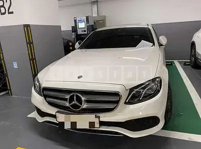 Photo 1 of 15: 2018 Mercedes-Benz Substance E200 — Korean insurance auction
