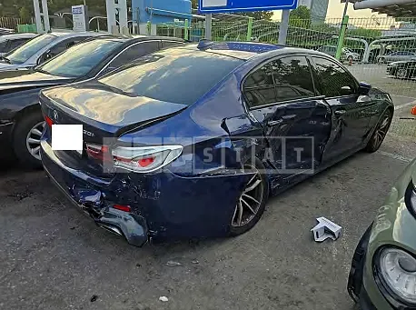 Photo 2 of 15: 2017 BMW 530i xDrive — Korean insurance auction