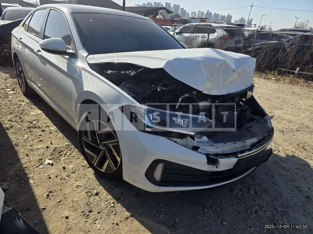 Photo 2 of 8: 2023 Volkswagen Jetta — Korean insurance auction