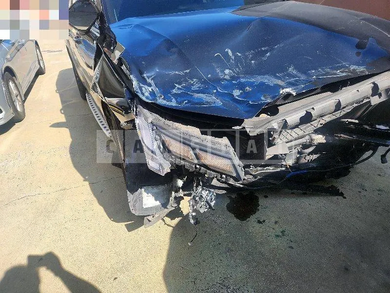 Photo 2 of 18: 2024 Hyundai Palisade 4WD — Korean insurance auction
