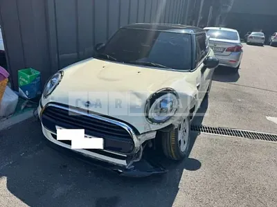 Photo 1 of 12: 2018 MINI Cooper D — Korean insurance auction