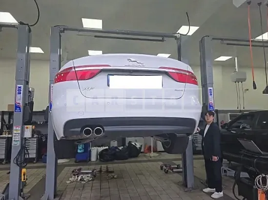 Photo 2 of 46: 2018 Jaguar XF 20d — Korean insurance auction