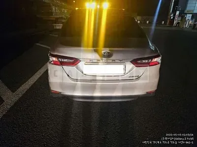 Photo 1 of 10: 2019 Toyota Camry Hybrid LE — Korean insurance auction