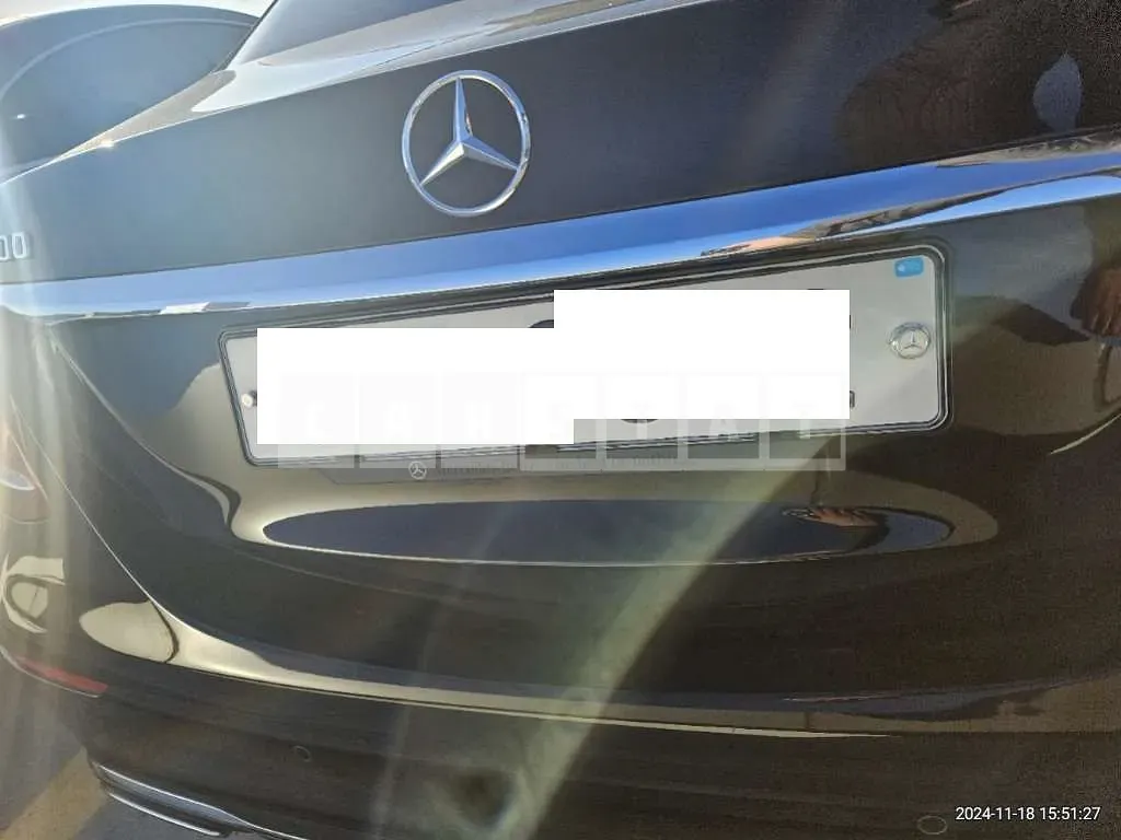Photo 2 of 10: 2017 Mercedes-Benz E 300 4Matic — Korean insurance auction