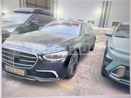 Photo 2 of 19: 2021 Mercedes-Benz S580 4Matic, VIN W1K6G7GB3MA040407 — Korean insurance auction