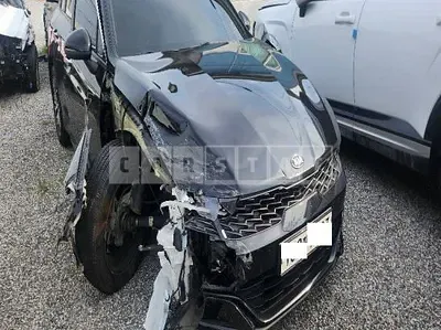 Photo 1 of 18: 2021 Kia K5 — Korean insurance auction