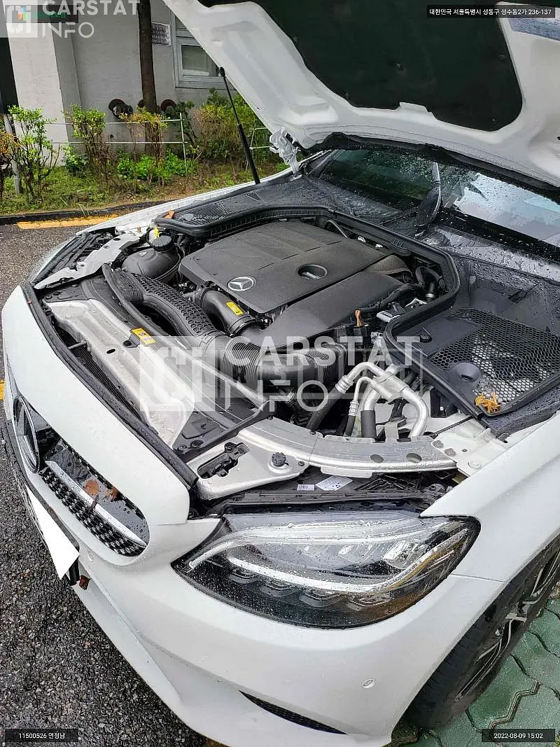 Photo 2 of 16: 2019 Mercedes-Benz C200, VIN WDDWF8AB2KR521555 — Korean insurance auction