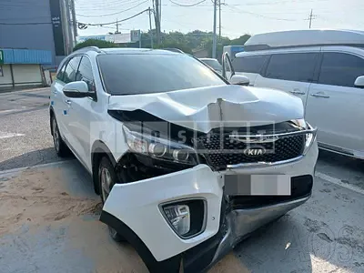Photo 1 of 8: 2016 Kia Sorento 2.0, VIN KNAPH81ABGA195058 — Korean insurance auction