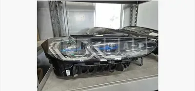 Photo 1 of 9: 2022 BMW (parts) i4 eDrive40 Headlamp — Korean insurance auction