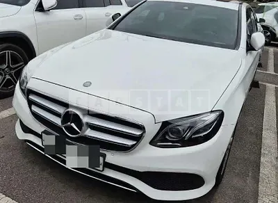 Photo 1 of 15: 2016 Mercedes-Benz E220 d — Korean insurance auction