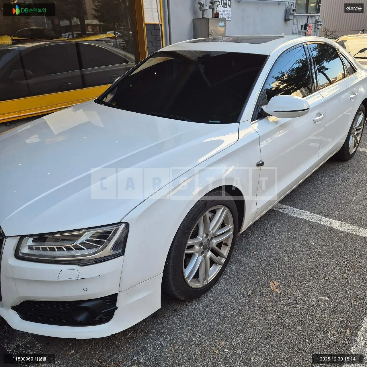 Photo 2 of 40: 2015 Audi A8 60 TDI, VIN WAUZZZ4H8FN025545 — Korean insurance auction