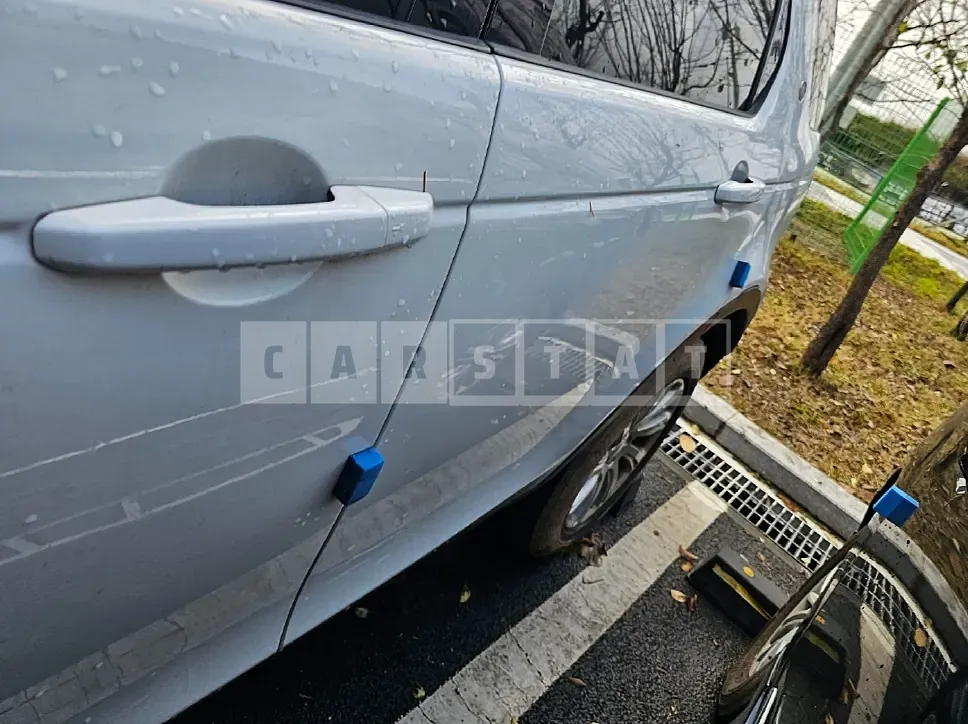Photo 2 of 41: 2016 Land Rover Discovery Sport 2.0d, VIN SALCA2BNXGH632832 — Korean insurance auction