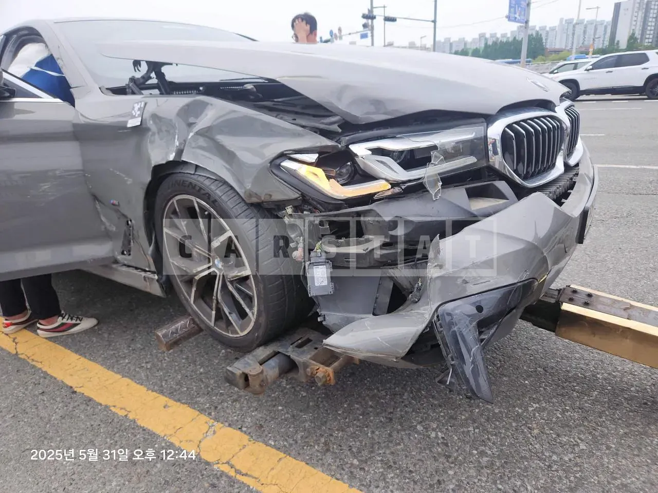 Photo 2 of 17: 2021 BMW 530i xDrive, VIN WBA31BJ0XMWX07885 — Korean insurance auction