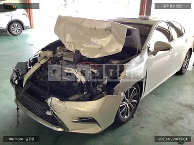 Photo 1 of 10: 2015 Lexus ES300h, VIN JTHBW1GG9G2114558 — Korean insurance auction