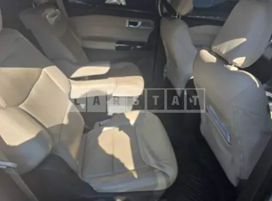Photo 2 of 20: 2022 Ford Explorer 3.0 — Korean insurance auction