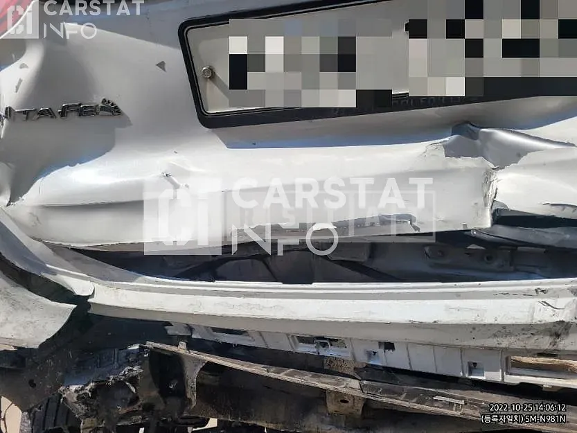Photo 2 of 26: 2018 Hyundai Santa Fe 2.0 — Korean insurance auction