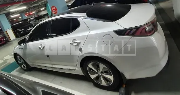 Photo 2 of 4: 2014 Kia K5 Hybrid — Korean insurance auction