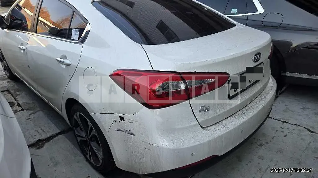 Photo 2 of 34: 2015 Kia Kz — Korean insurance auction