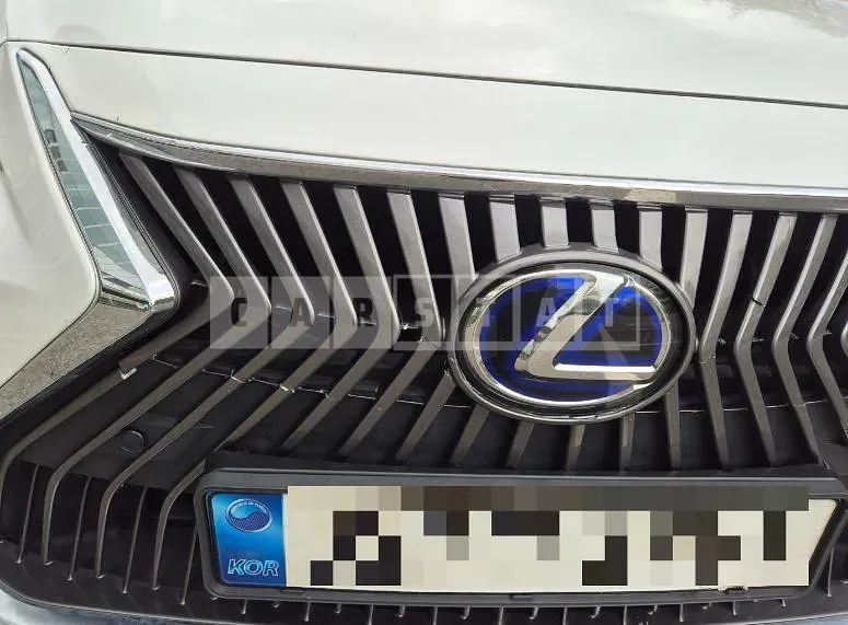 Photo 2 of 6: 2019 Lexus ES300h — Korean insurance auction