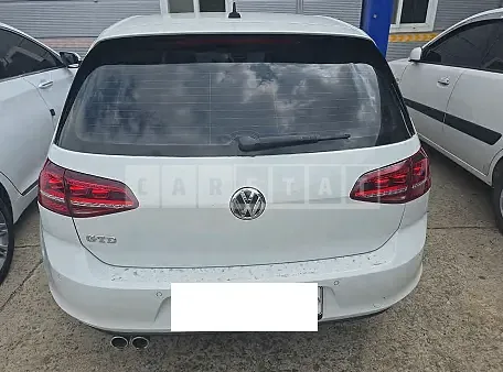 Photo 2 of 14: 2015 Volkswagen Golf GTD — Korean insurance auction