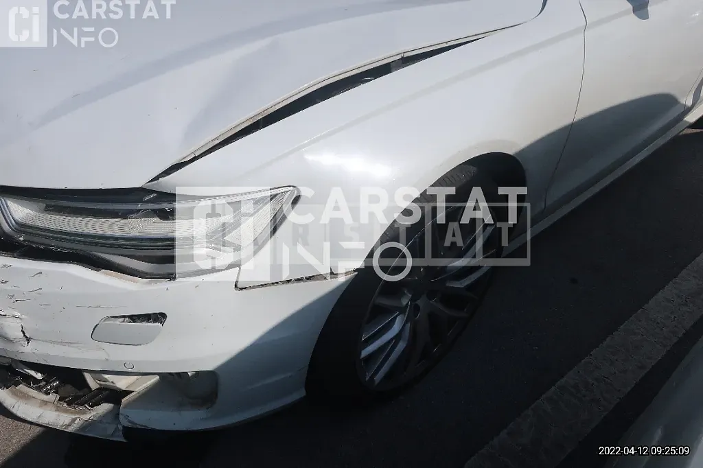 Photo 2 of 38: 2015 Audi A6 35 TDI, VIN WAUZZZ4G6GN021986 — Korean insurance auction