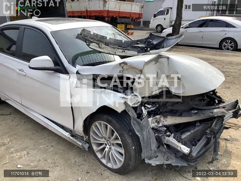 Photo 2 of 13: 2016 BMW 320d Ed, VIN WBA8D1109GK656236 — Korean insurance auction
