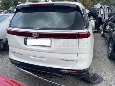 Photo 1 of 26: 2021 Kia Carnival Limousine, VIN KNANC81BBMS120314 — Korean insurance auction