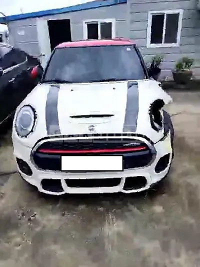 2018 BMW MINI John Cooper Works