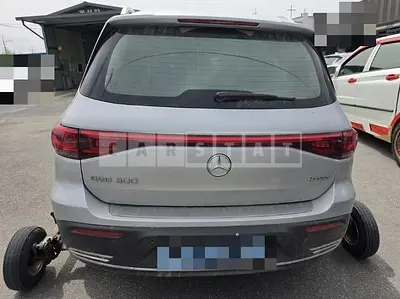 2022 Mercedes-Benz EQB300 4MATIC electric car