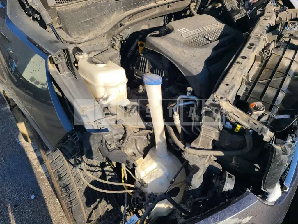 Photo 2 of 13: 2017 Kia Sorento — Korean insurance auction