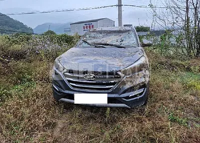Photo 1 of 15: 2018 Hyundai Tucson — Korean insurance auction