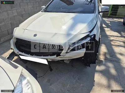 2017 Mercedes-Benz /Mercedes-Benz CLA 220