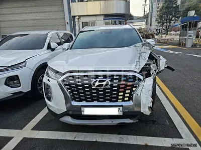 Photo 1 of 50: 2020 Hyundai Palisade, VIN KMHR381EBLU111603 — Korean insurance auction