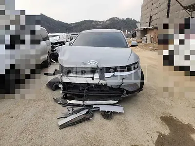 Photo 1 of 10: 2021 Hyundai IONIQ 5 Long Range — Korean insurance auction