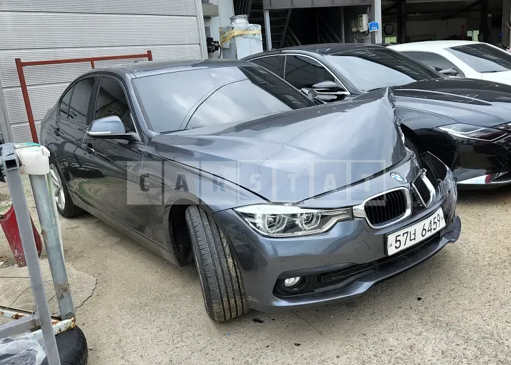 Photo 2 of 5: 2018 BMW 320d, VIN WBA8C5107JA075826 — Korean insurance auction