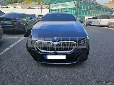 Photo 1 of 16: 2024 BMW 523d — Korean insurance auction