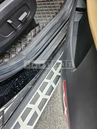 Photo 2 of 17: 2021 Kia Carnival — Korean insurance auction