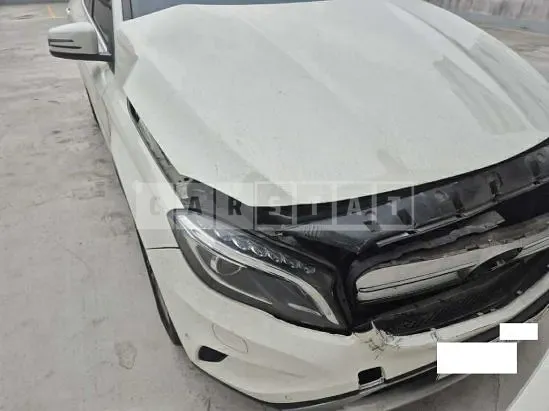 Photo 2 of 12: 2016 Mercedes-Benz GLA200d — Korean insurance auction