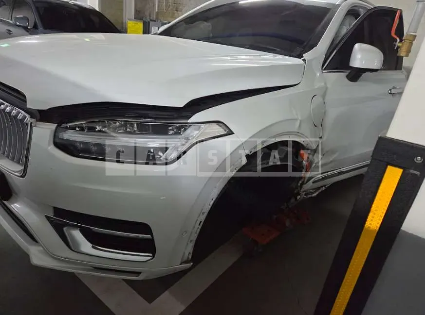 Photo 2 of 7: 2022 Volvo XC90T8 AWD — Korean insurance auction